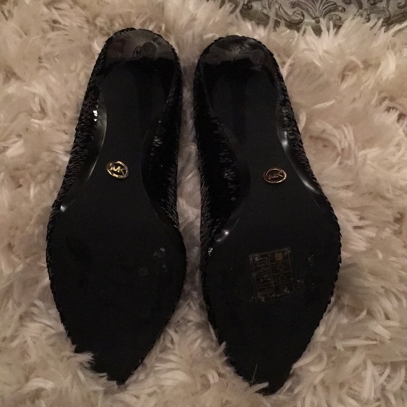 MICHAEL Michael Kors sequined heels❤️❤️ - Picture 4 of 7
